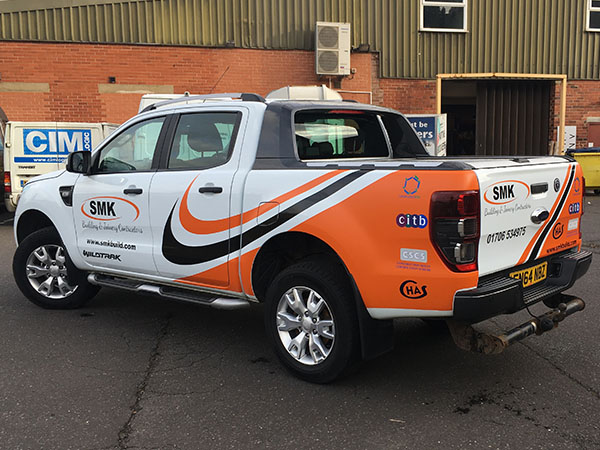 vehicle graphics and fleet vehicle graphics