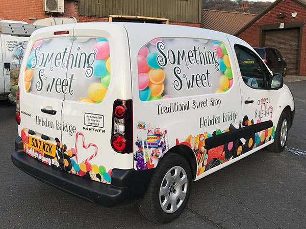 vehicle graphics and vehicle wraps