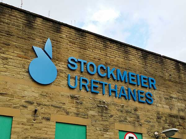 raised outdoor letters and signage