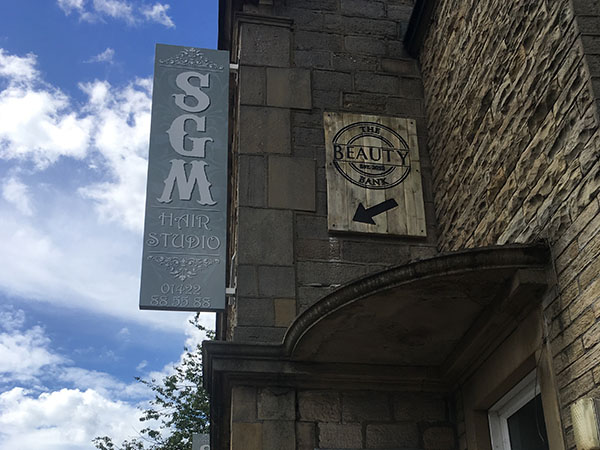 outdoor signs and signage