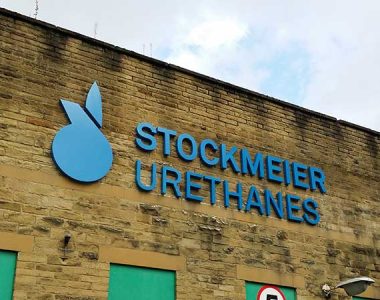raised outdoor letters and signage